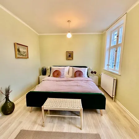 Gamle Station Bed & Breakfast *