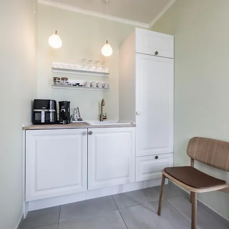 Gamle Station Bed and Breakfast Hirtshals