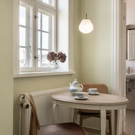 Bed and Breakfast Gamle Station Hirtshals