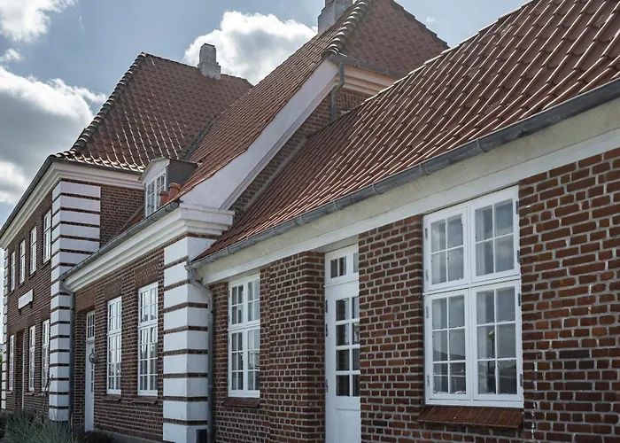 Gamle Station 4*